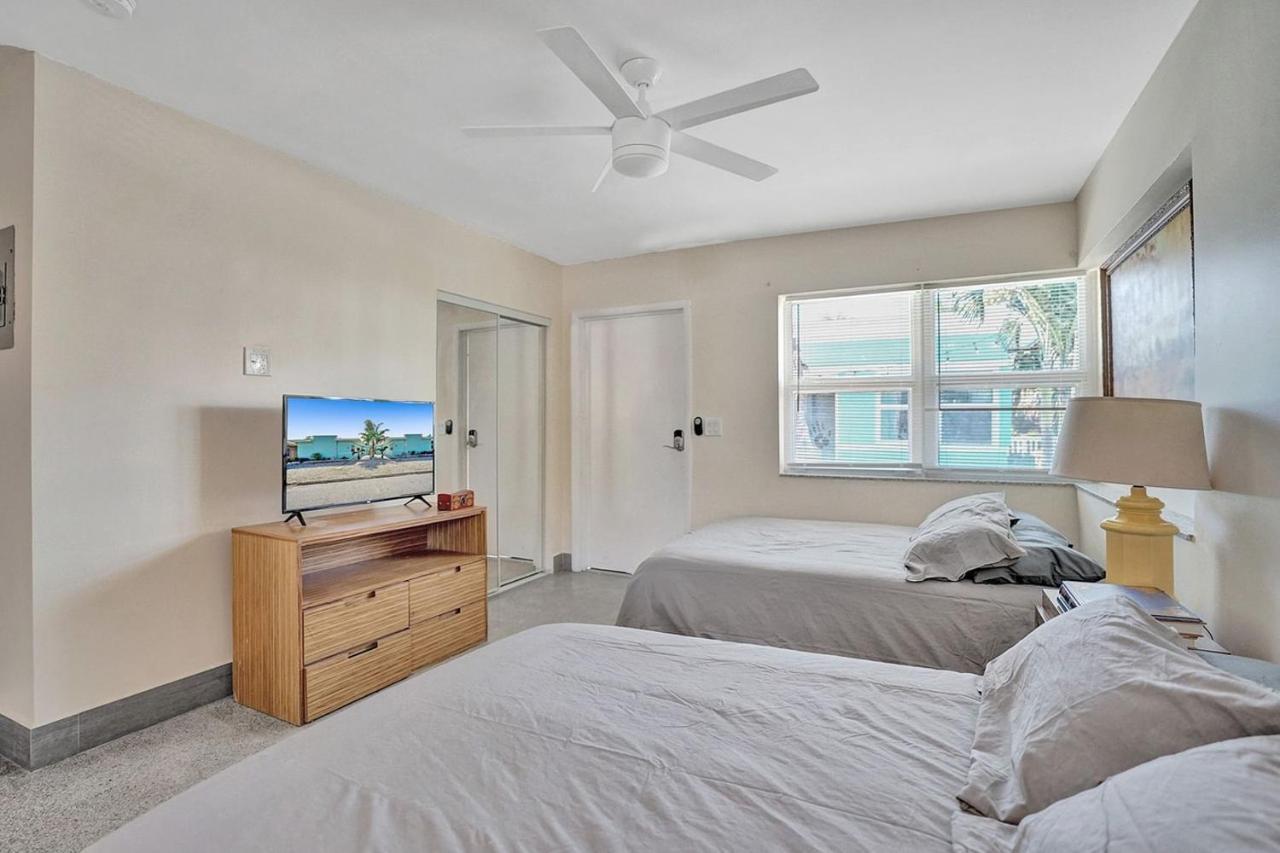Apartamento Downtown Hollywood Holiday Retreat Dania Beach Exterior foto